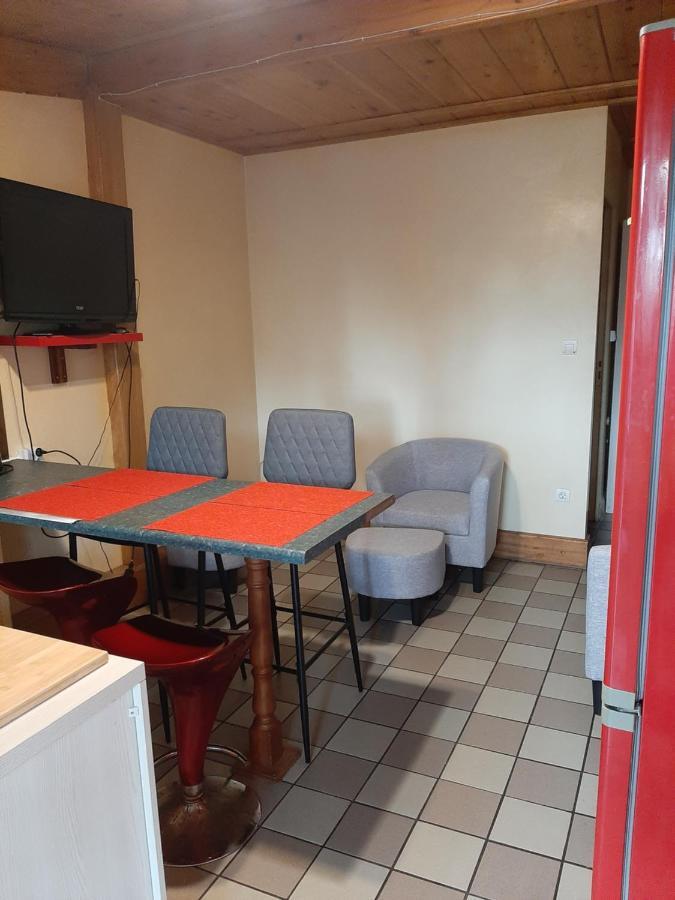 La Brise Apartment L'Etang-Sale Luaran gambar